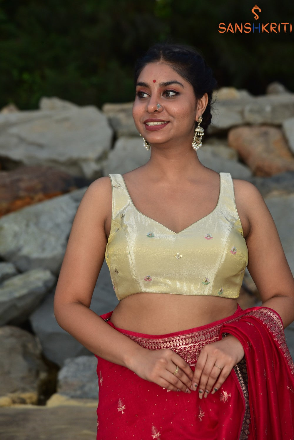 Sleeveless Blouse