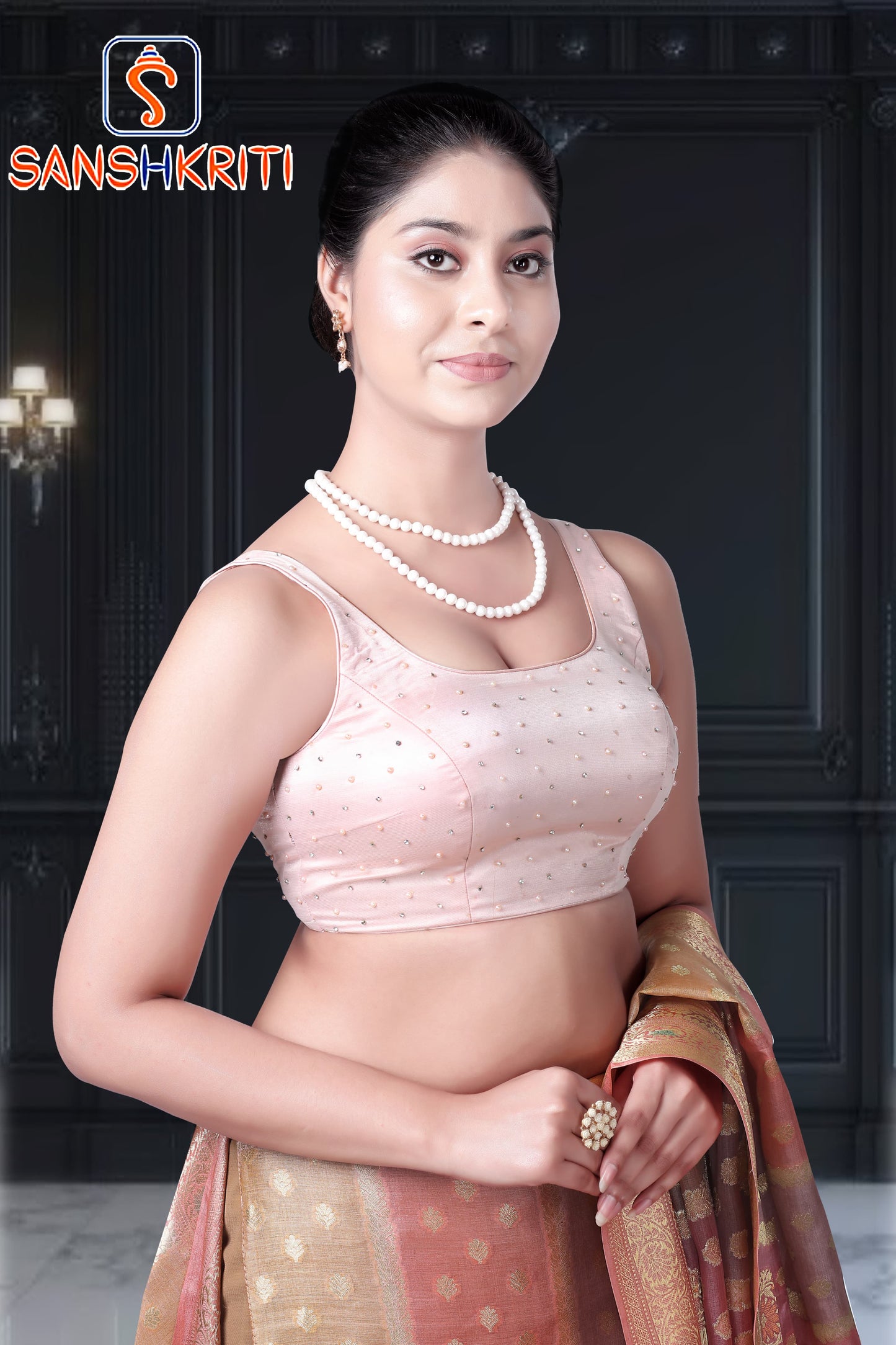 Sleeveless blouse