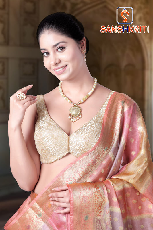 Sleeveless blouse